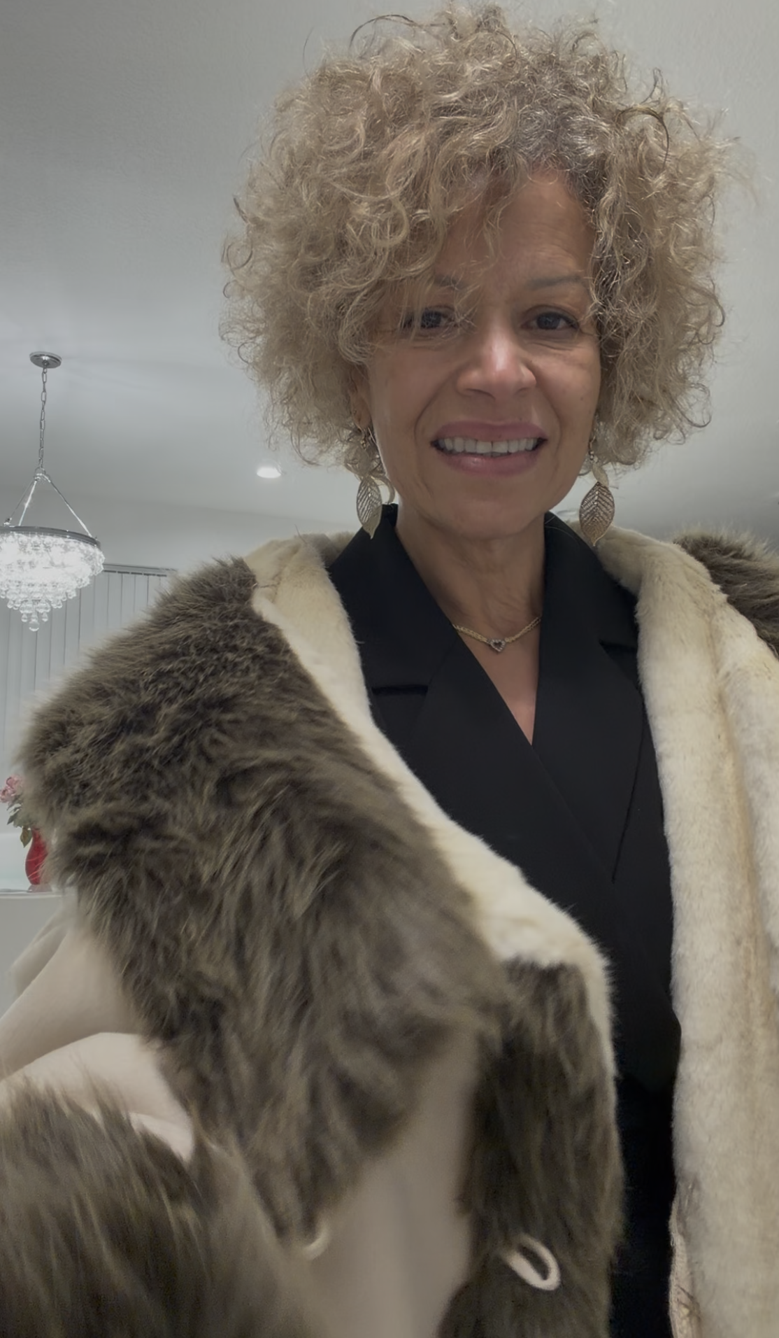 Master Colorist Thelma Espaillat of Distinct Hair Salon